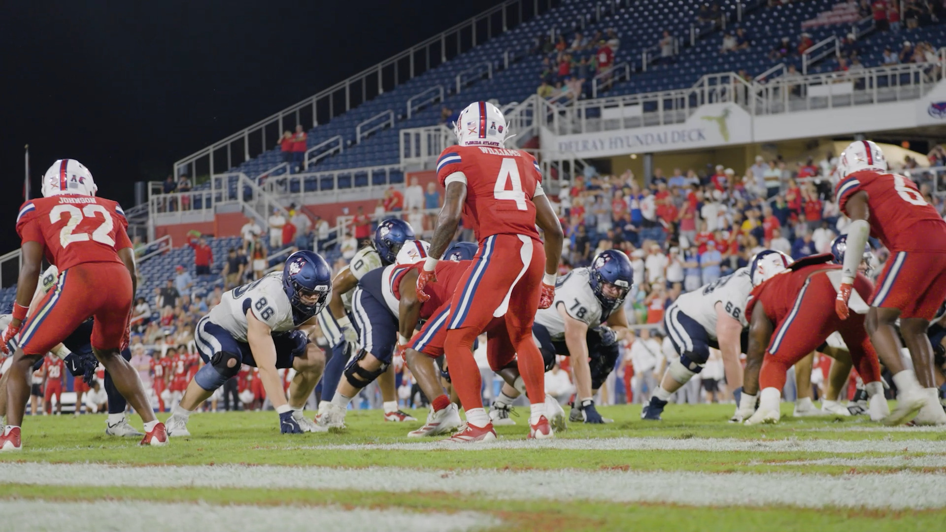 UConn vs Florida Atlantic game action